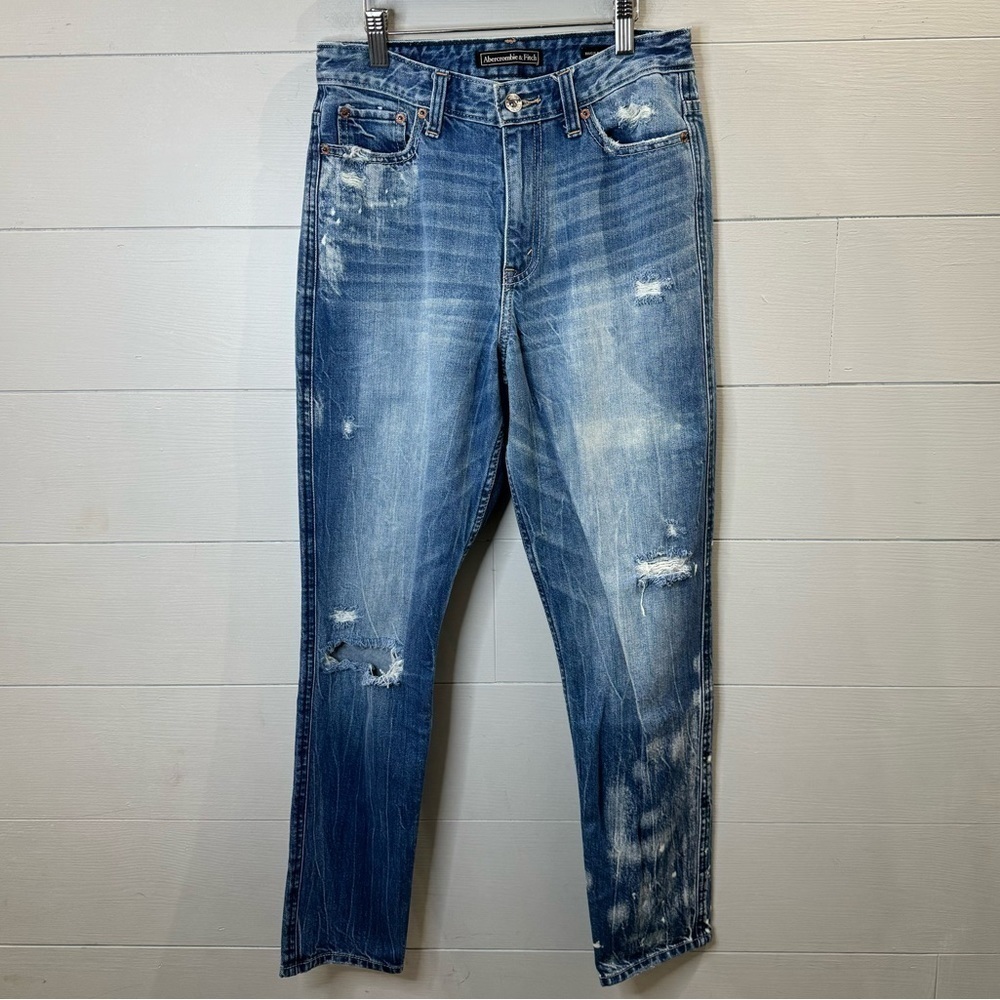 Abercrombie & Fitch | High Rise Girlfriend Jean Size 26